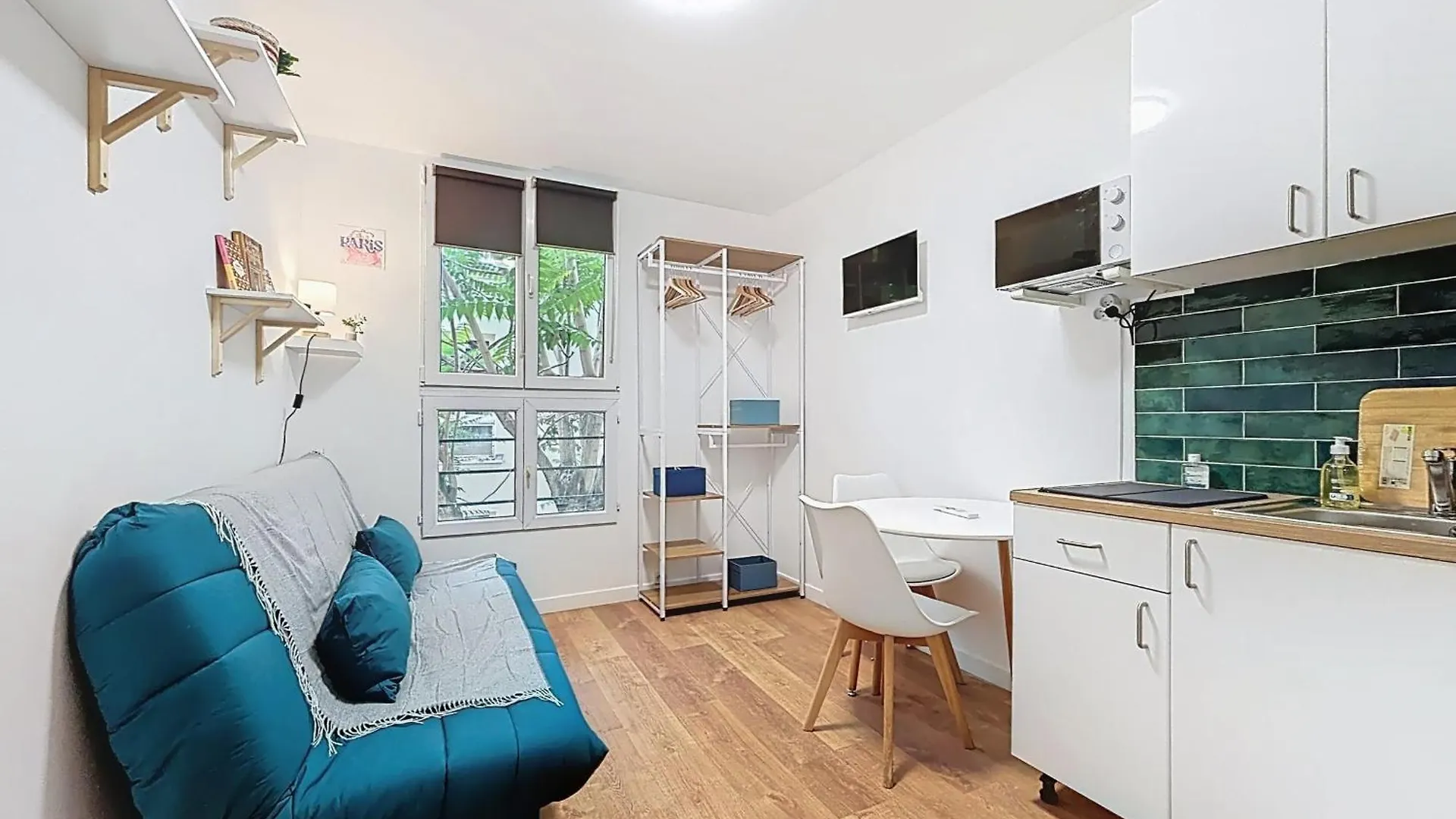 Cosy Studio Near Montparnasse Париж
